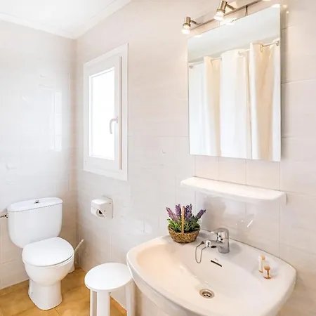 Sol Y Sombra Villa *